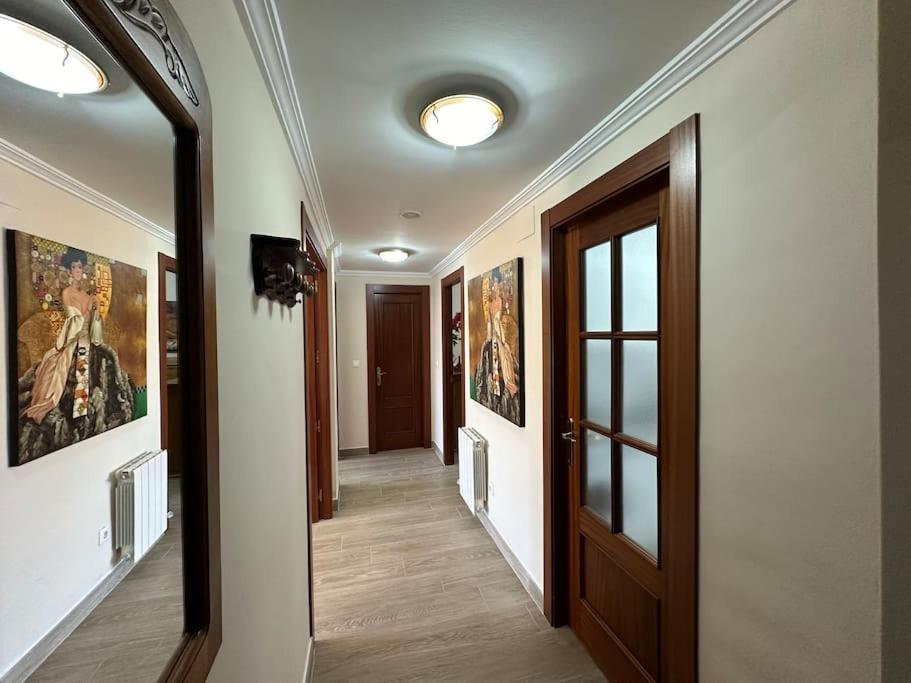 Apartamento Piso En Linares Zona Centro Con Parking Gratis Exterior foto